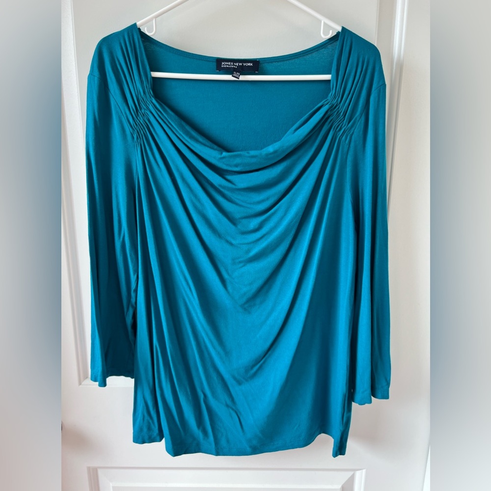 Jones New York blouse, size xl.